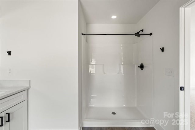 4541 Kings Ct, Hickory, NC 28602 - full bathroom featuring a shower and vanity