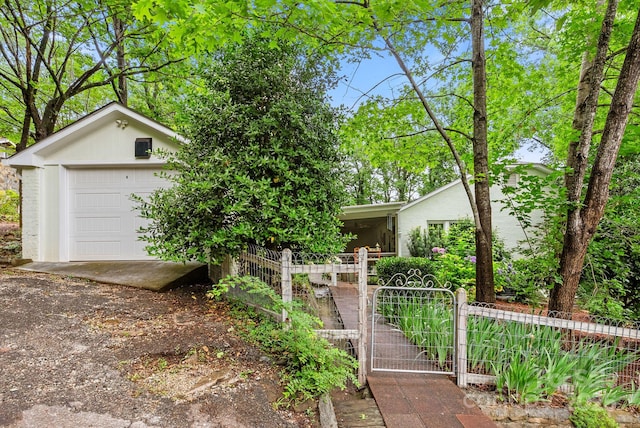 160 Hidden Hill Rd, Tryon, NC 28782 - view of front facade featuring a gate and a detached garage