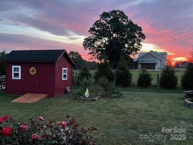 509 Brawley Rd Unit 7, Cleveland, NC 27013 - view of grassy yard featuring an outdoor structure and a shed