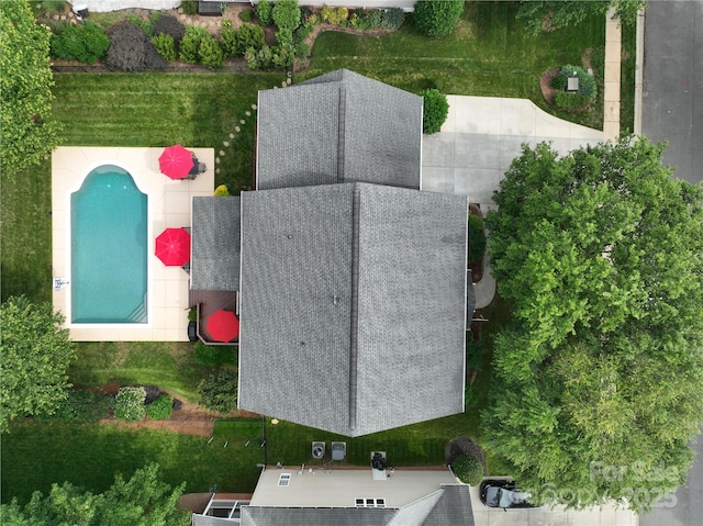 8612 Tintinhull Ln, Waxhaw, NC 28173 - bird's eye view of a pool
