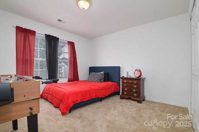 8511 Redding Glen Ave, Charlotte, NC 28216 - bedroom with carpet floors and a closet