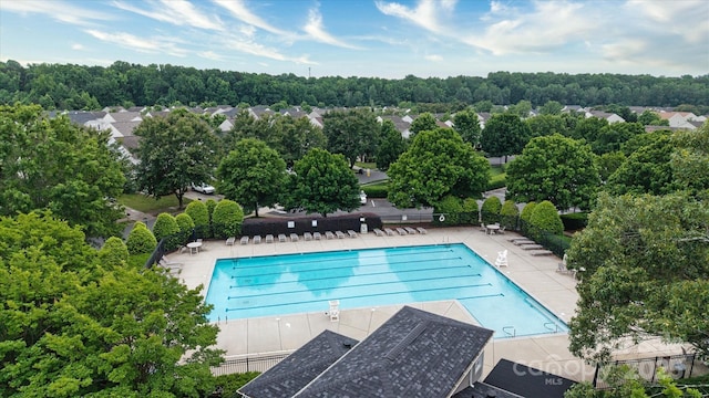 8511 Redding Glen Ave, Charlotte, NC 28216 - community pool with fence