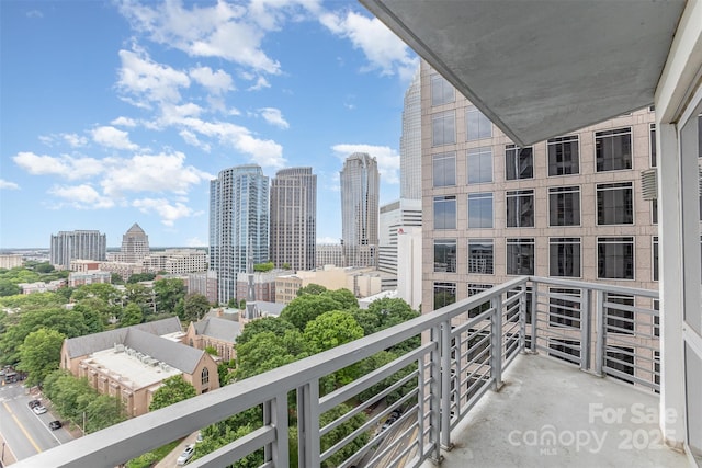 333 W Trade St Unit 1500, Charlotte, NC 28202 - balcony with a skyline view