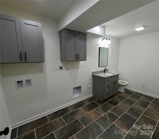 280 Haven Ridge Ln N, Marion, NC 28752 - laundry room featuring electric dryer hookup, hookup for a gas dryer, baseboards, and washer hookup