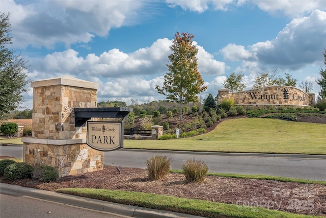 2021 Pinyon Ln, Lancaster, SC 29720 - community / neighborhood sign featuring a lawn