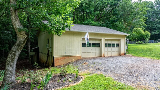 4916 Leepers Creek Rd, Maiden, NC 28650 - view of garage