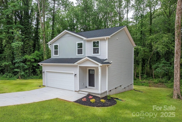 1941 32nd St NE, Hickory, NC 28601 - traditional-style home featuring an attached garage, driveway, a front yard, crawl space, and a shingled roof