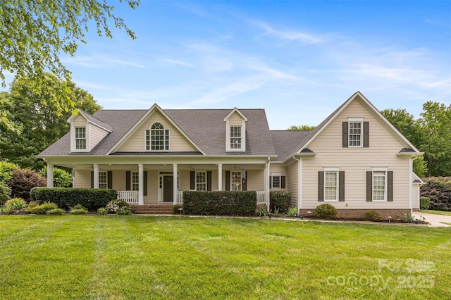 6409 Barkley Farm Rd, Huntersville, NC 28078 - view of front of home with a front lawn, a shingled roof, and a porch
