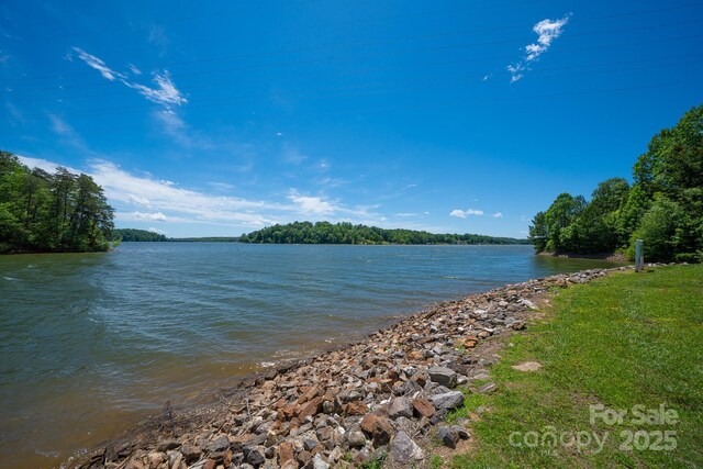 179 Riverwalk Rd, Stony Point, NC 28678