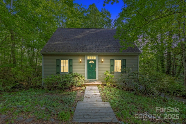 124 Hilltop Rd, Black Mountain, NC 28711 - view of front of property with a shingled roof