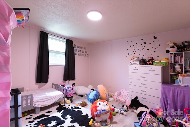 100 Lanier St, Mount Holly, NC 28120 - bedroom featuring a decorative wall