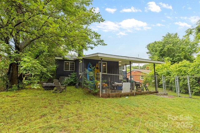 2536 Bancroft St, Charlotte, NC 28206 - back of house with a gate