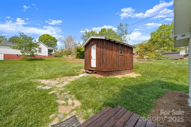 35 Amethyst St, Spruce Pine, NC 28777 - view of grassy yard with an outdoor structure