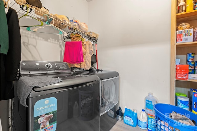 1911 Savannah Hills Dr, Matthews, NC 28105 - washroom with independent washer and dryer