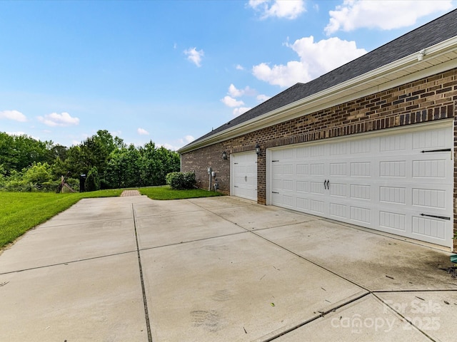 121 Enclave Meadows Ln, Matthews, NC 28104 - garage featuring concrete driveway