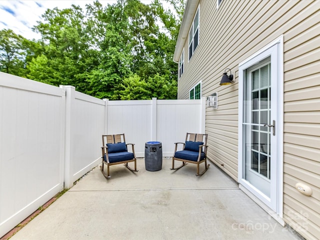 7325 Overmountain Dr, Rock Hill, SC 29732 - fenced backyard featuring a patio area