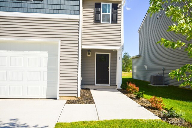 64 Lillian Ln, Hendersonville, NC 28792 - photo 2