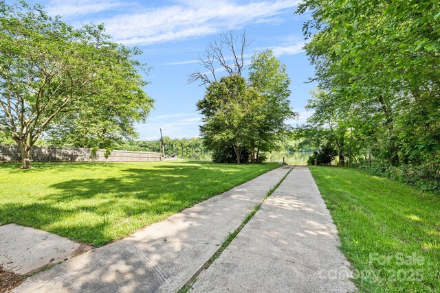 6822 Zelda Dr, Catawba, NC 28609 - view of yard