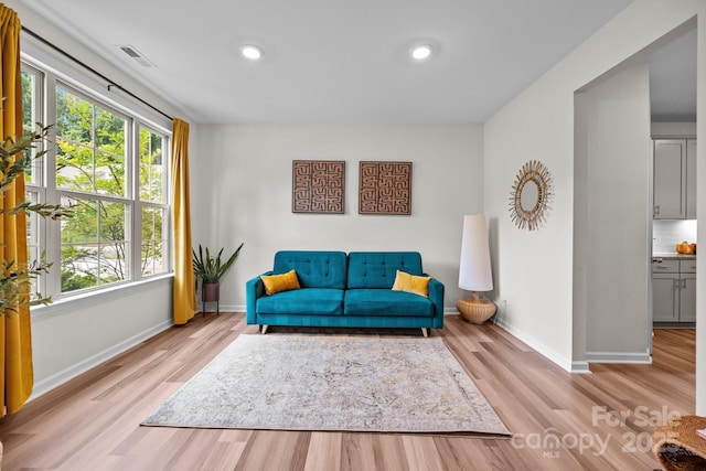 20307 Creek Bend Edge Ct Unit 10, Matthews, NC 28105 - sitting room featuring light wood-style floors and recessed lighting
