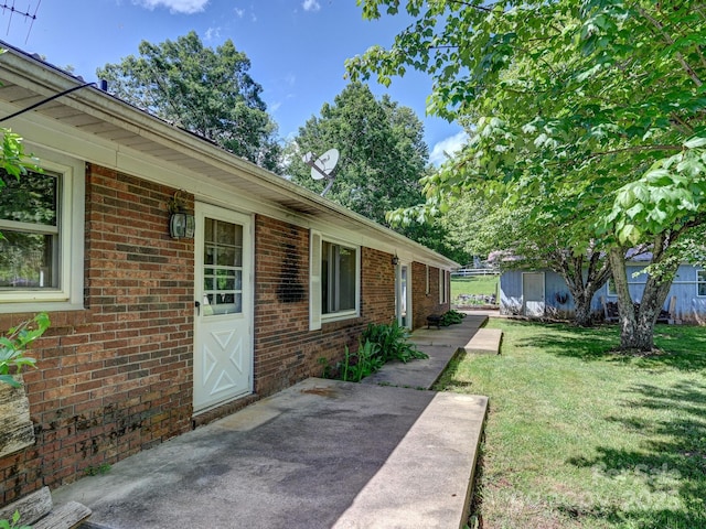 522 Bailey Mountain Rd, Mars Hill, NC 28754 - view of grassy yard with a patio area