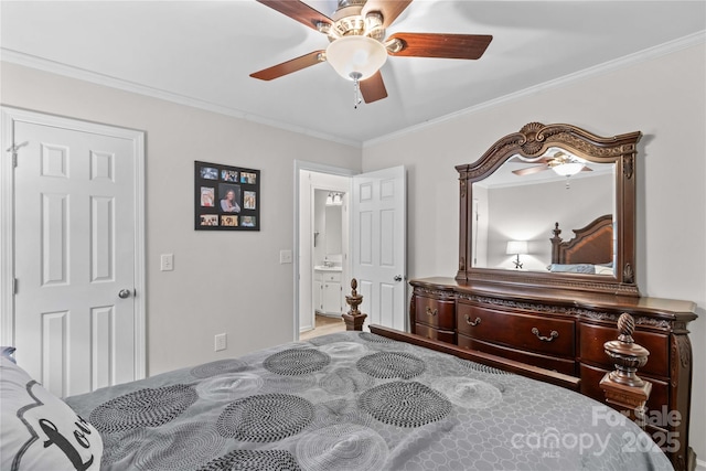bedroom featuring crown molding and a ceiling fan
