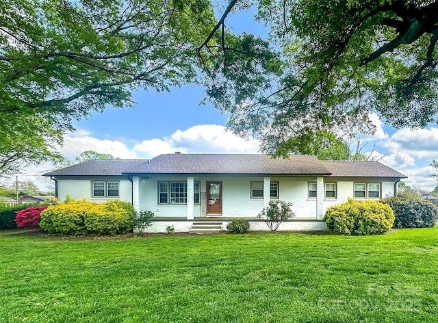 701 Bethlehem Church Rd, Kings Mountain, NC 28086 - ranch-style house featuring a front lawn, covered porch, and stucco siding