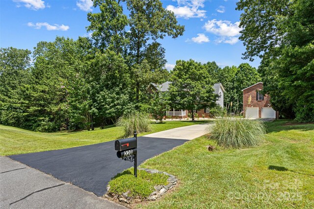 220 Glenville Dr, Fort Mill, SC 29715 - view of asphalt driveway