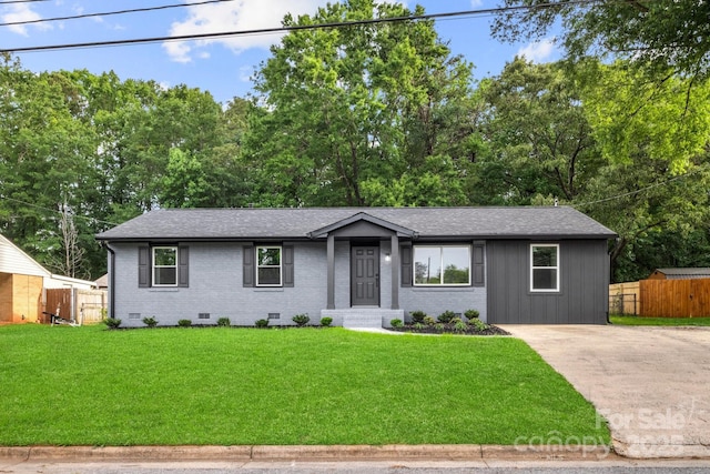 316 Fulton St, Kings Mountain, NC 28086 - single story home with crawl space, roof with shingles, brick siding, and concrete driveway