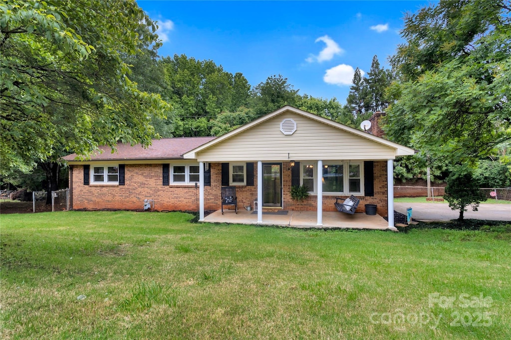 511 Apple Ln, Bessemer City, NC 28016 - photo 1