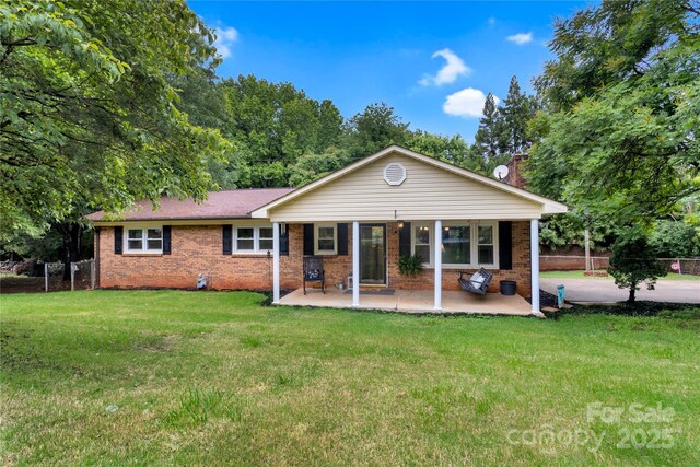 511 Apple Ln, Bessemer City, NC 28016 - photo 1