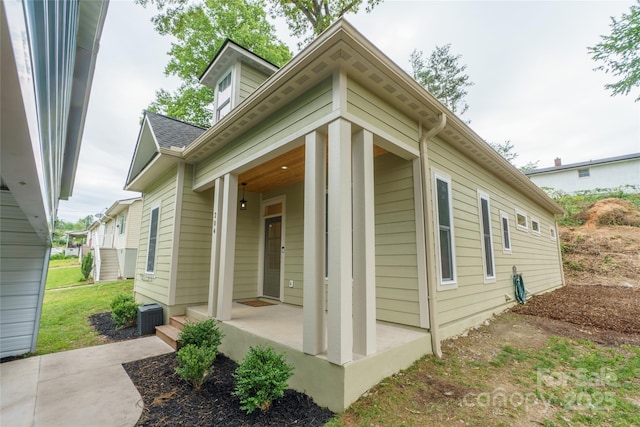 204 Maple Ave, Marion, NC 28752 - view of side of property with cooling unit