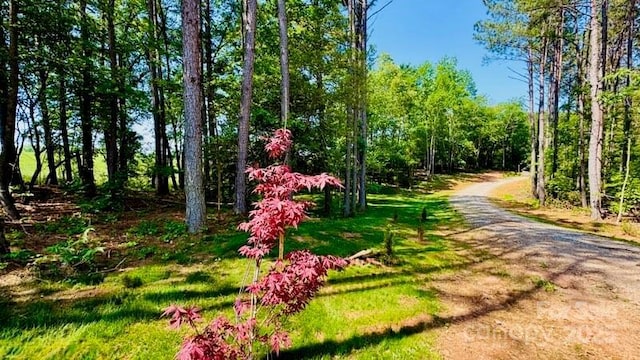 137 Whispering Pines Ln, Mooresboro, NC 28114