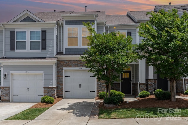 724 Little Bluestem Dr, Lake Wylie, SC 29710 - photo 2