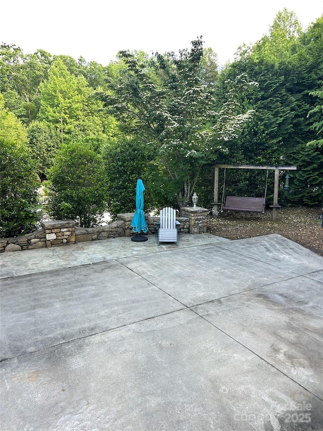 143 Cornell Cir, Lake Lure, NC 28746