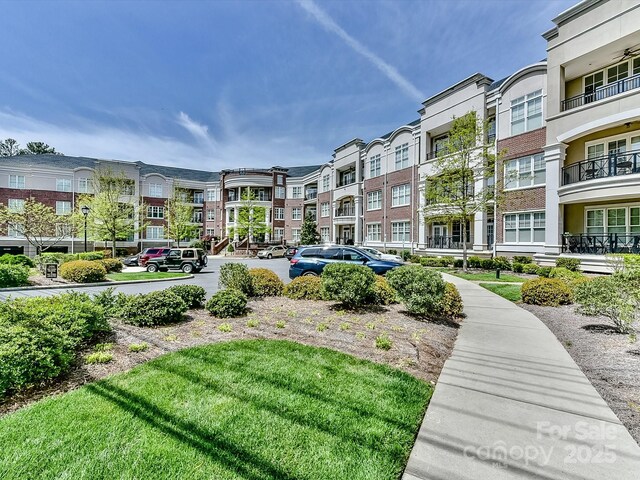 5425 Closeburn Rd, Charlotte, NC 28210 - view of property's community
