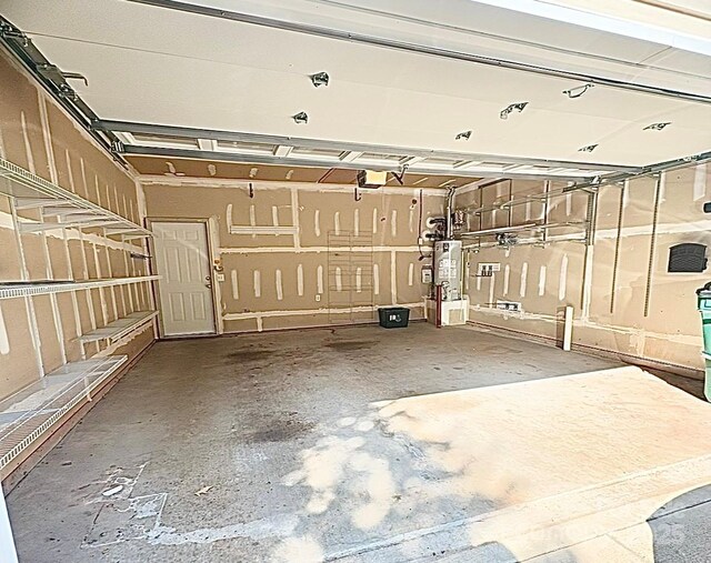 4467 Antelope Ln, Charlotte, NC 28269 - view of garage