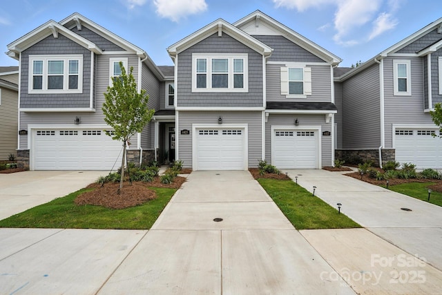 6423 Mallow Crossing Ln, Charlotte, NC 28213 - photo 1
