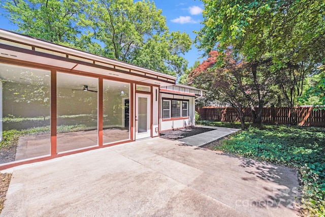 2000 Tyvola Rd, Charlotte, NC 28210 - fenced backyard featuring a patio