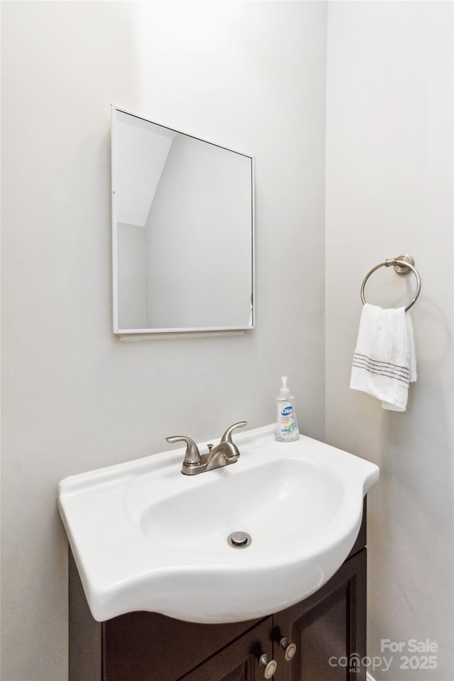 9464 Lexington Cir Unit B, Charlotte, NC 28213 - bathroom featuring vanity