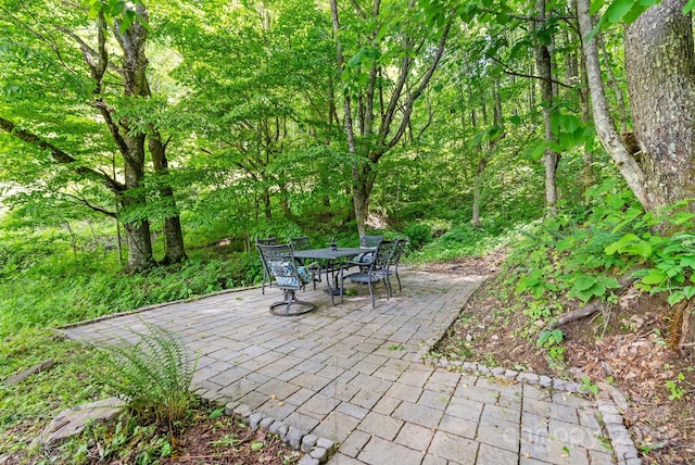 370 Fox Cove Rd, Mars Hill, NC 28754 - view of patio / terrace featuring outdoor dining space