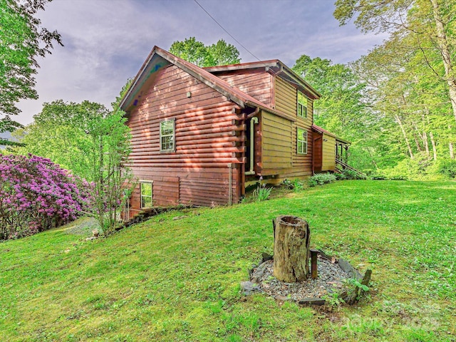 287 Sara Ridge Rd, Waynesville, NC 28786 - view of side of property with a lawn