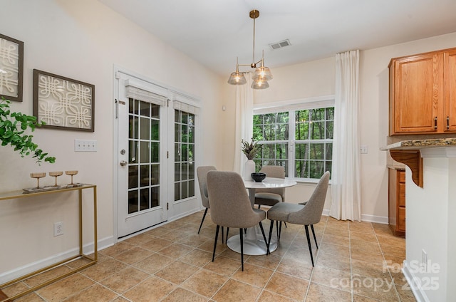 2504 Korbel Ct, Waxhaw, NC 28173 - dining space with baseboards