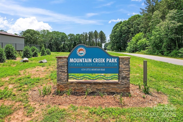 3078 Mountain Creek Dr, Sherrills Ford, NC 28673 - view of community sign
