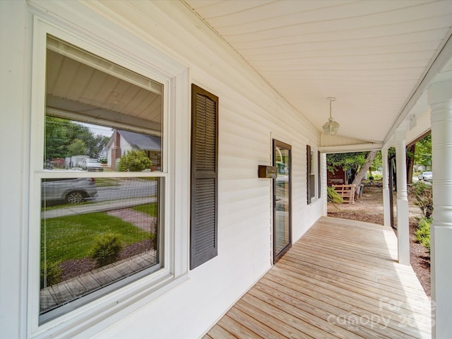 318 Chestnut Ave, Kannapolis, NC 28081 - view of wooden porch