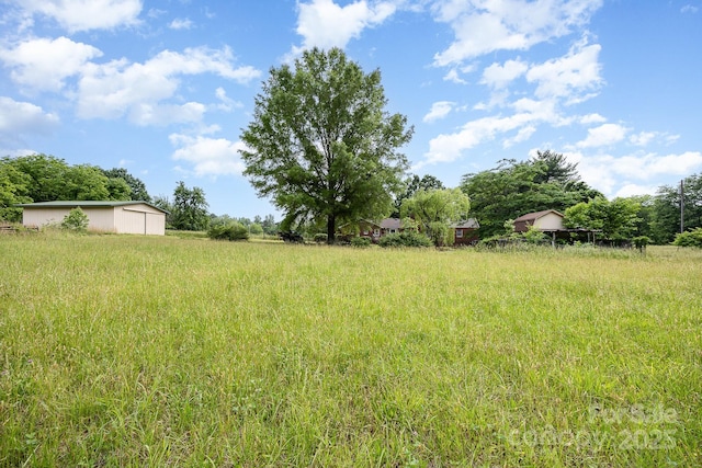 4630 Woodleaf Rd, Salisbury, NC 28147 - view of yard featuring an outdoor structure