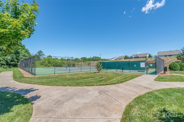 7530 Porrera St, Charlotte, NC 28214 - view of tennis court
