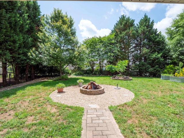 8605 Soaring Eagle Ln, Waxhaw, NC 28173 - view of yard featuring an outdoor fire pit