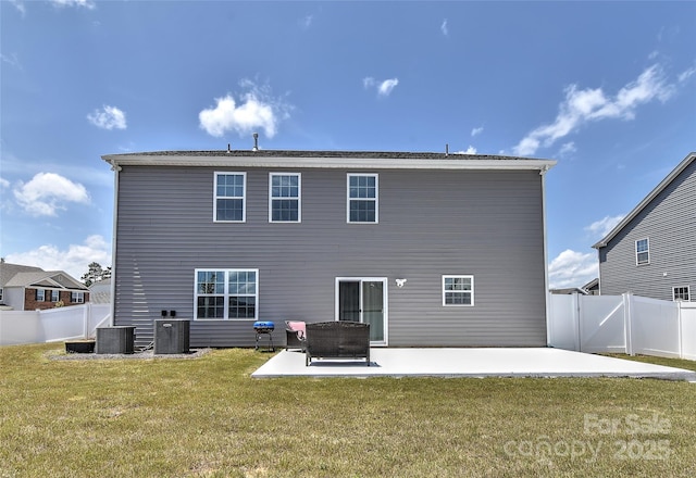 9505 Cotswood Pl, Gastonia, NC 28056 - back of house featuring a patio area and a fenced backyard