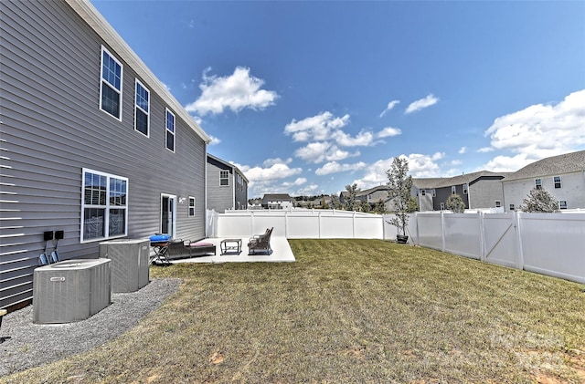 9505 Cotswood Pl, Gastonia, NC 28056 - fenced backyard with a patio area and a residential view