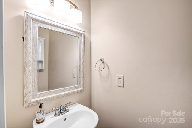 1503 Stoney Ct, York, SC 29745 - bathroom featuring a sink